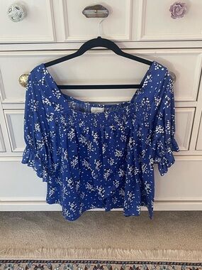MELLODAY Blue White Floral Smocked Off-Shoulder Top